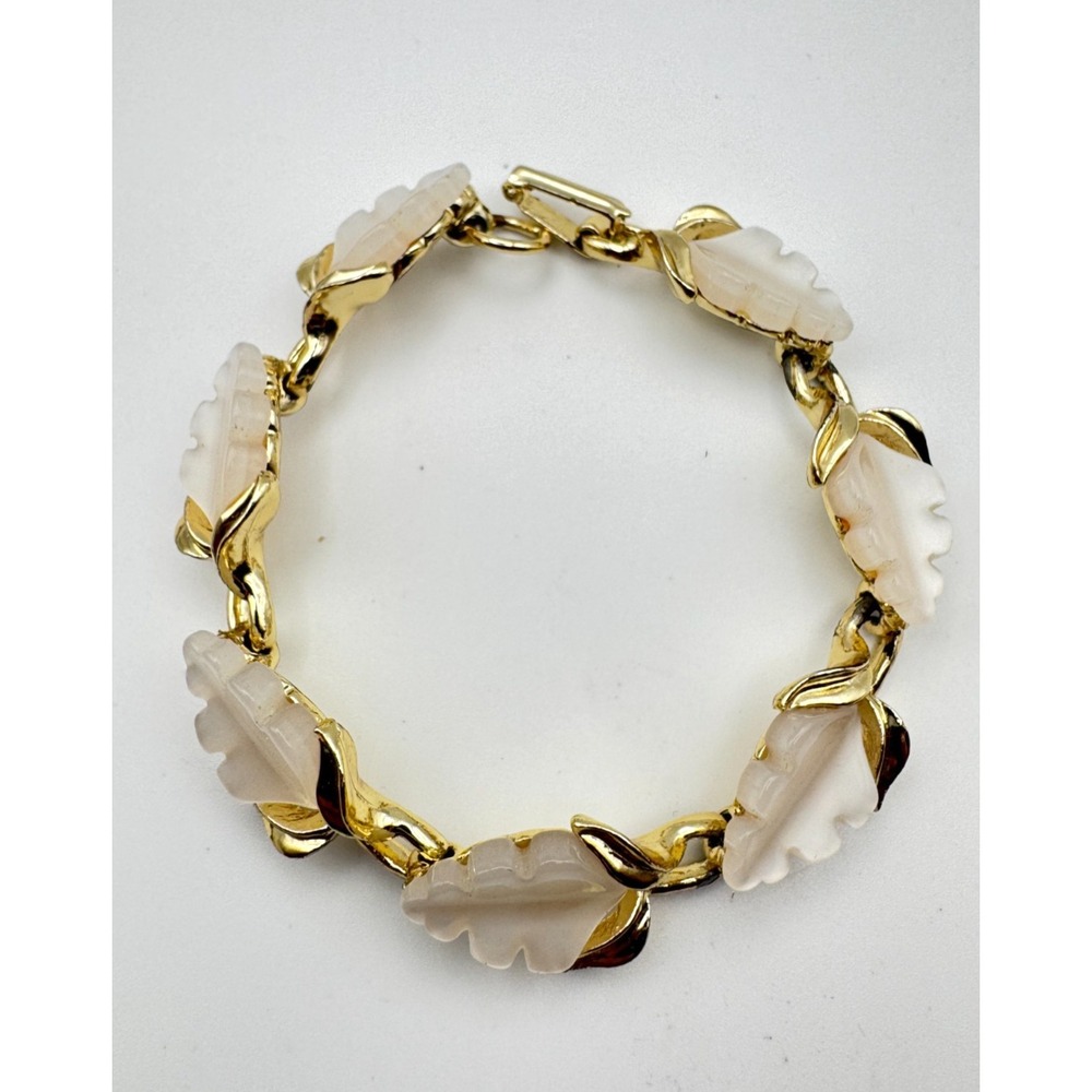 Vintage Lucite Bracelet Leaf Gold Tone White 1950s